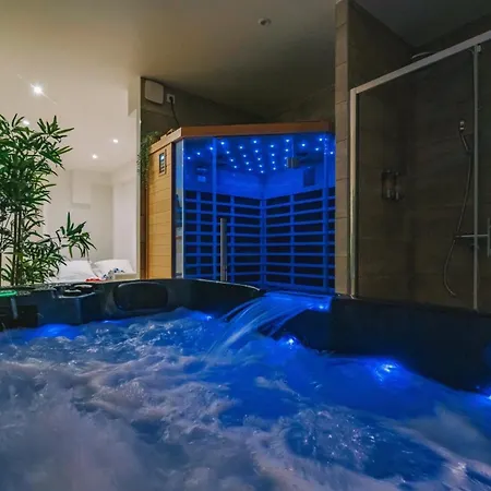 דירה O Temps Suspendu Centre Sauna Et Jacuzzi *